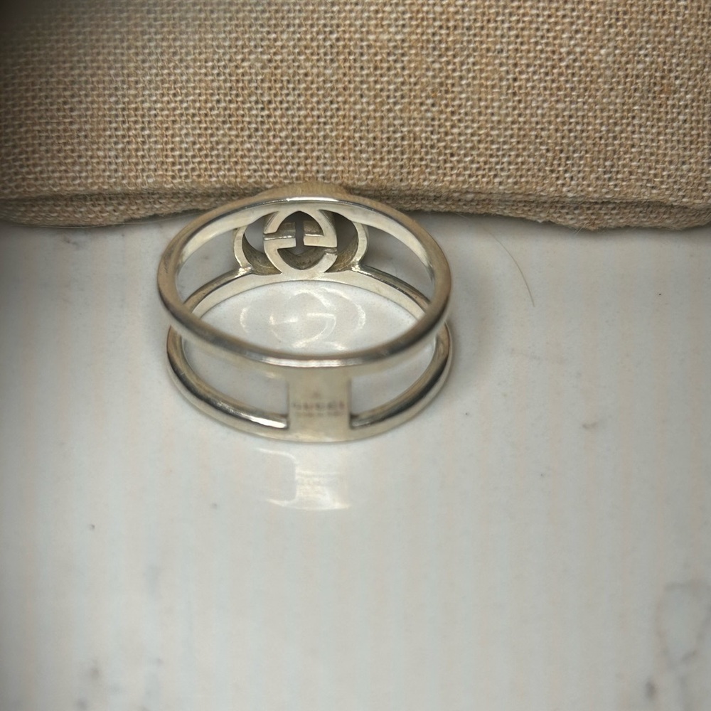 Gucci Silver Double Band Interlocking G Logo Ring - Picture 3 of 5